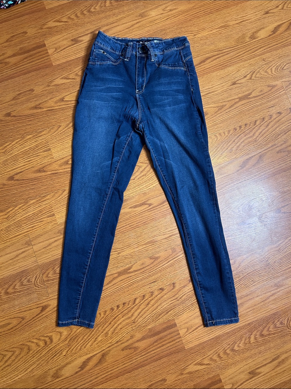 Luxe Indigo Skinny Jeans - Stretch Denim